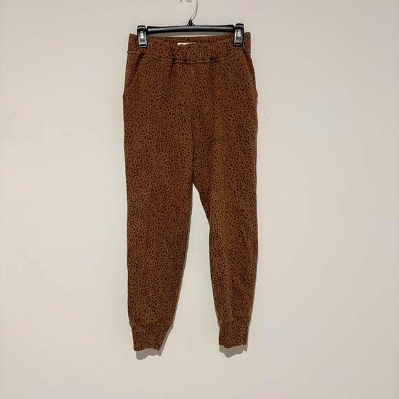Abercrombie & Fitch Brown Leopard Print Joggers - Picture 2 of 7
